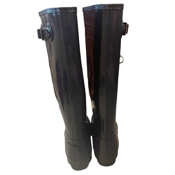 Hunter Navy Blue Tall Rainboot Size 8 - Picture 3 of 10
